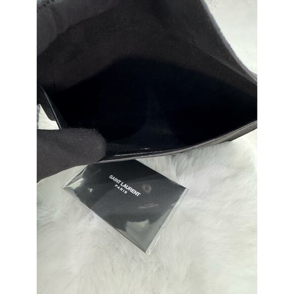 Saint Laurent Paris Nuxx Drawstring Chain Shoulder Bag – Navy - Picture 7 of 9